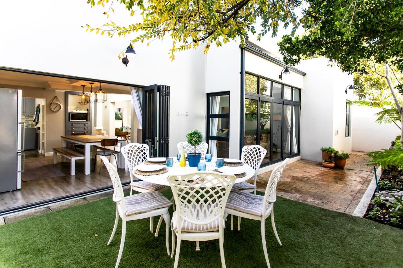 Serendipity Hermanus Luaran gambar